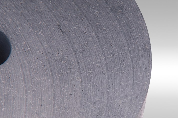 dettaglio levitoro sintetico rettificato